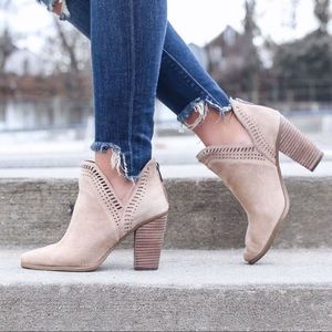 Vince Canute Fileana Taupe Suede Bootie Size 11